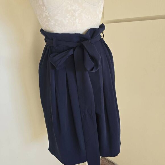 Loft Navy Faux Wrap Pleated/Belted Lined Skirt, Knee Length, NWOT, sz. 4 - Picture 2 of 13